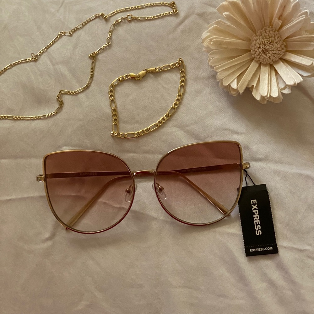 Express sunglasses NWT